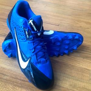 Huge Mens Cleats 16  | Size 16 |. NIKE Cleats- Alpha Strike | New Without Tags
